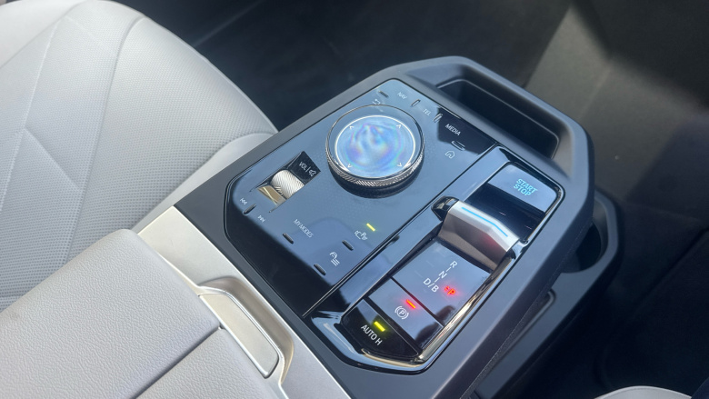 BMW iX 240kW xDrive40 M Sport 76.6kWh 5dr Auto Electric Estate